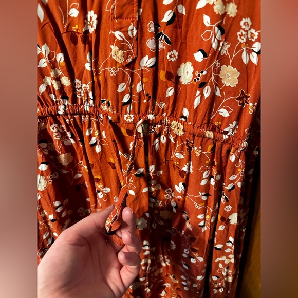 LOFT Coral Floral Dress with Cinched Waistline - Picture 3 of 4